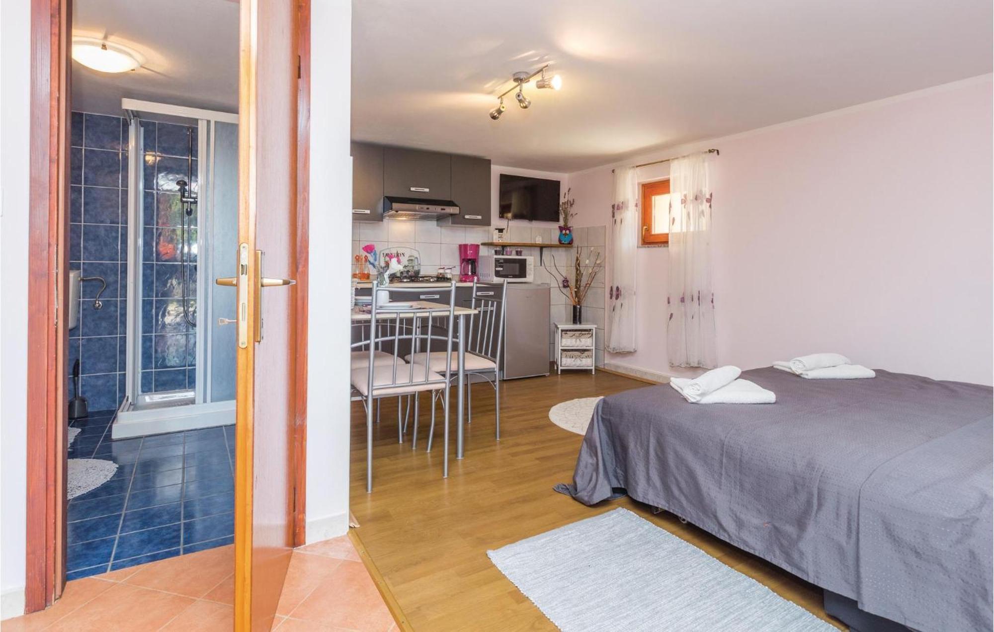 Stunning Apartment In Radmani With Wifi Zewnętrze zdjęcie